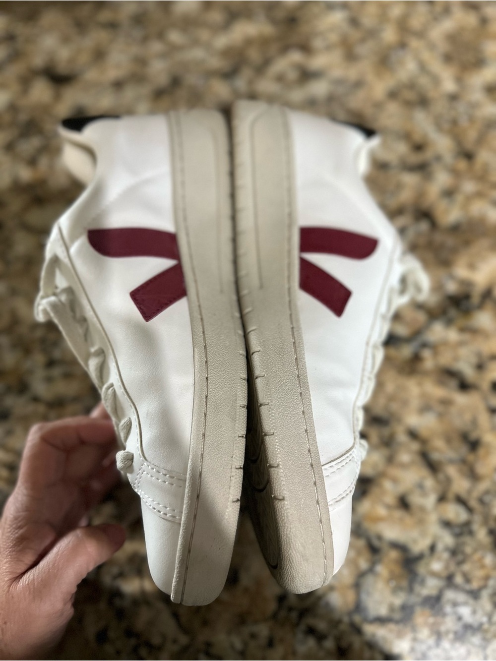 Veja V-12 Sneaker in Extra White & Marsala Nautico - Picture 9 of 10